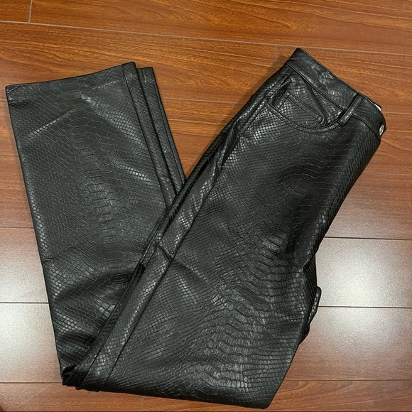 Aritizia Wilfred Python Melina Pant size 2 - Picture 3 of 5